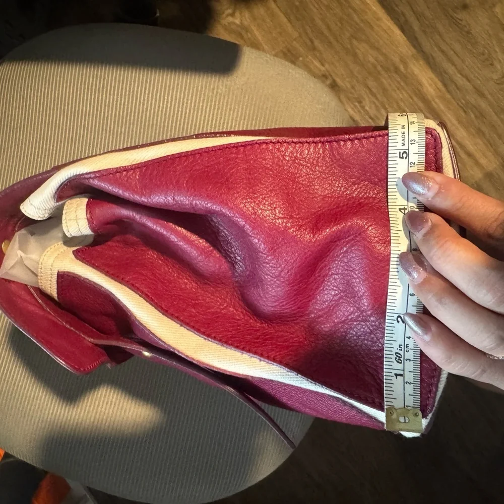 Authentic YVES SAINT LAURENT Muse Toe Leather Canvas Handbag Maroon